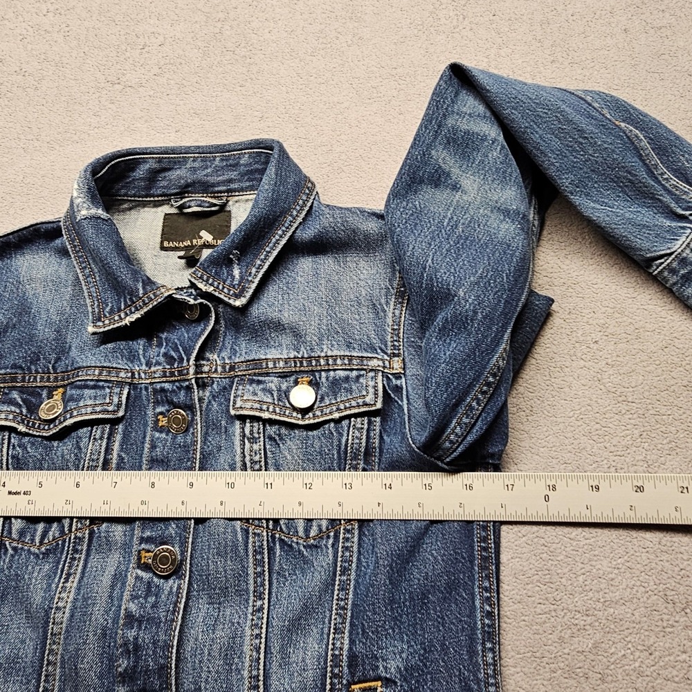 Banana Republic Denim Jacket Womens S Blue Distressed Trucker Lyocell 171257-00 - Picture 4 of 11